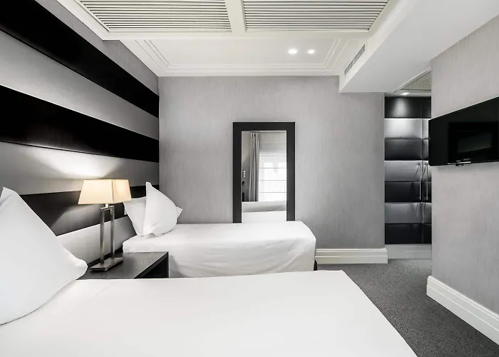 Otel Mancino 12