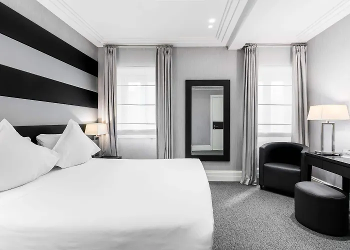 Mancino 12 Otel