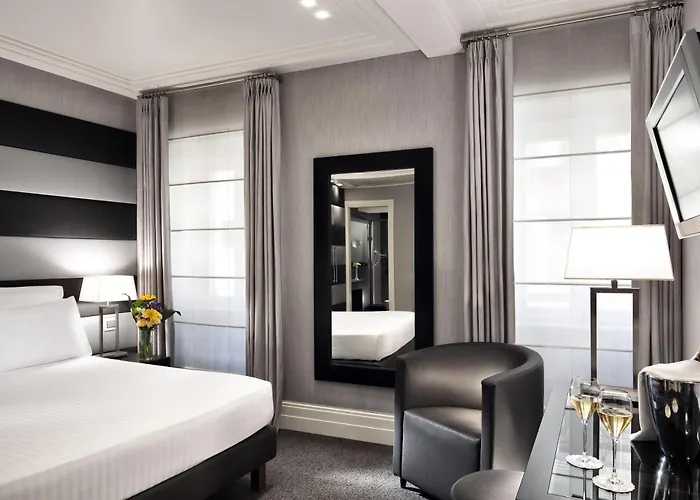 Mancino 12 4* Roma
